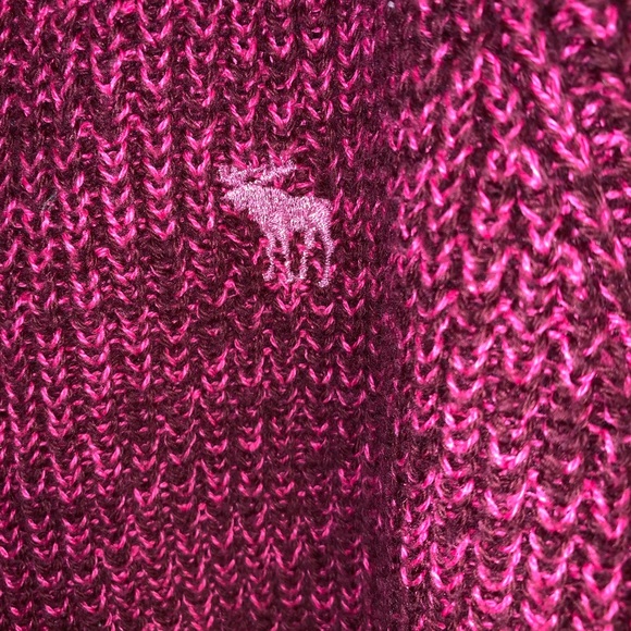 Sweater - Picture 2 of 5